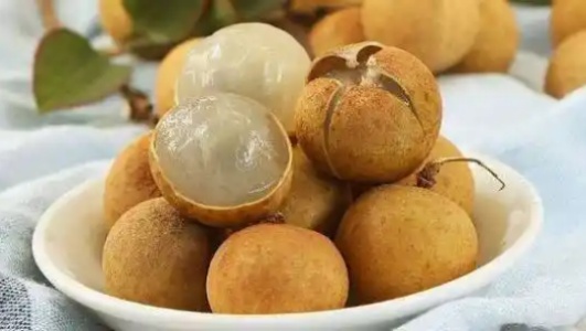 新鲜龙眼的功效作用功能主治是什么，有什么功效作用好处？